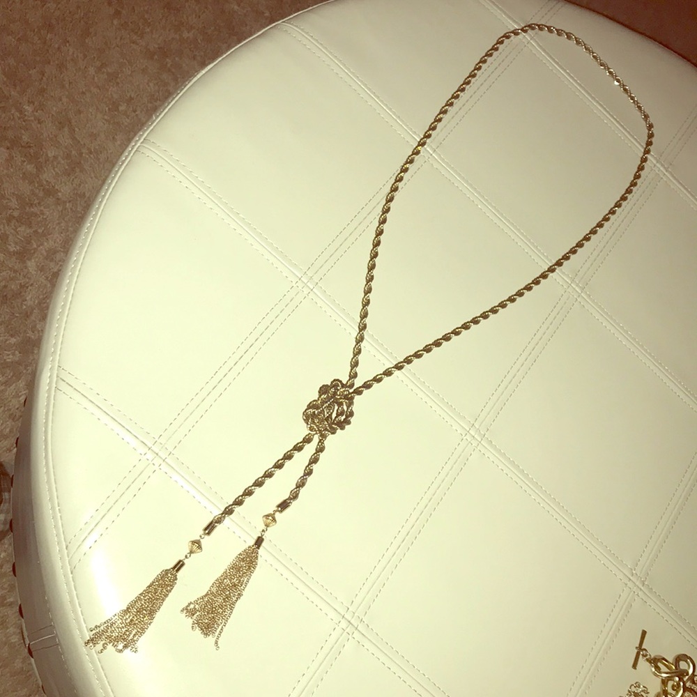 HOLIDAY PARTY✨Long gold chain with tassel ends